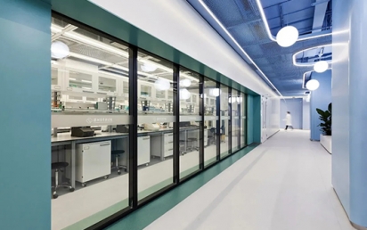 5G时代医学实验室设计要求及建设标准：构建安全与智能的科研堡垒